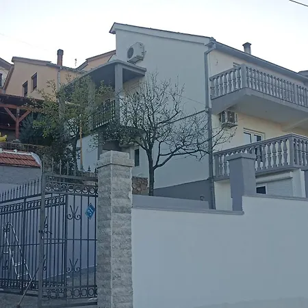 Mini Garsonjera בית הארחה 3*