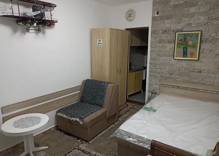 Mini Garsonjera 3* Podgorica